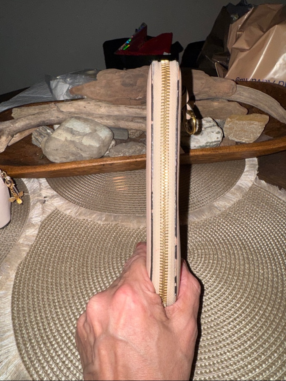 Chloe Blush Pink Pebbled Leather Zip Wallet - Picture 5 of 6